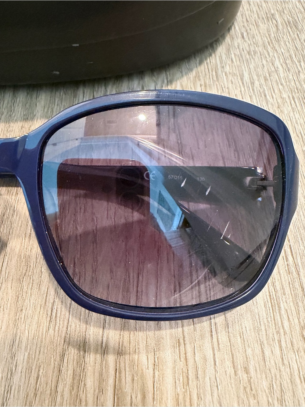Michael Kors Women's Navy Blue Gradient Oversized Sunglasses - Picture 2 of 7